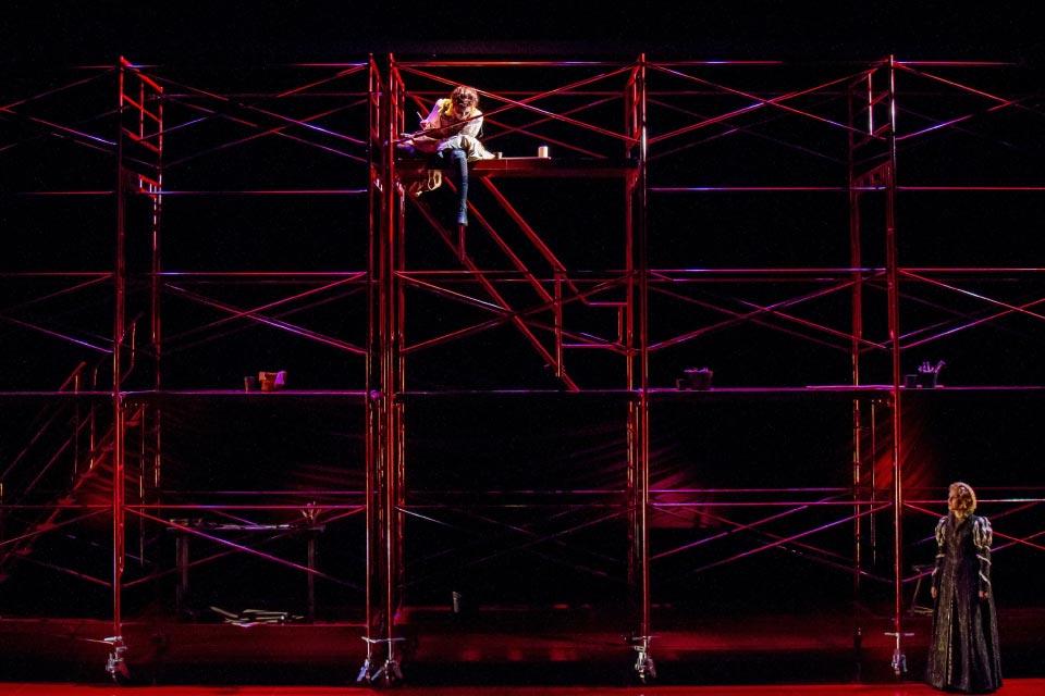 Brett Sellitti was scenic designer for the March 2019 production of Howard Barker’s “Scenes From an Execution.”