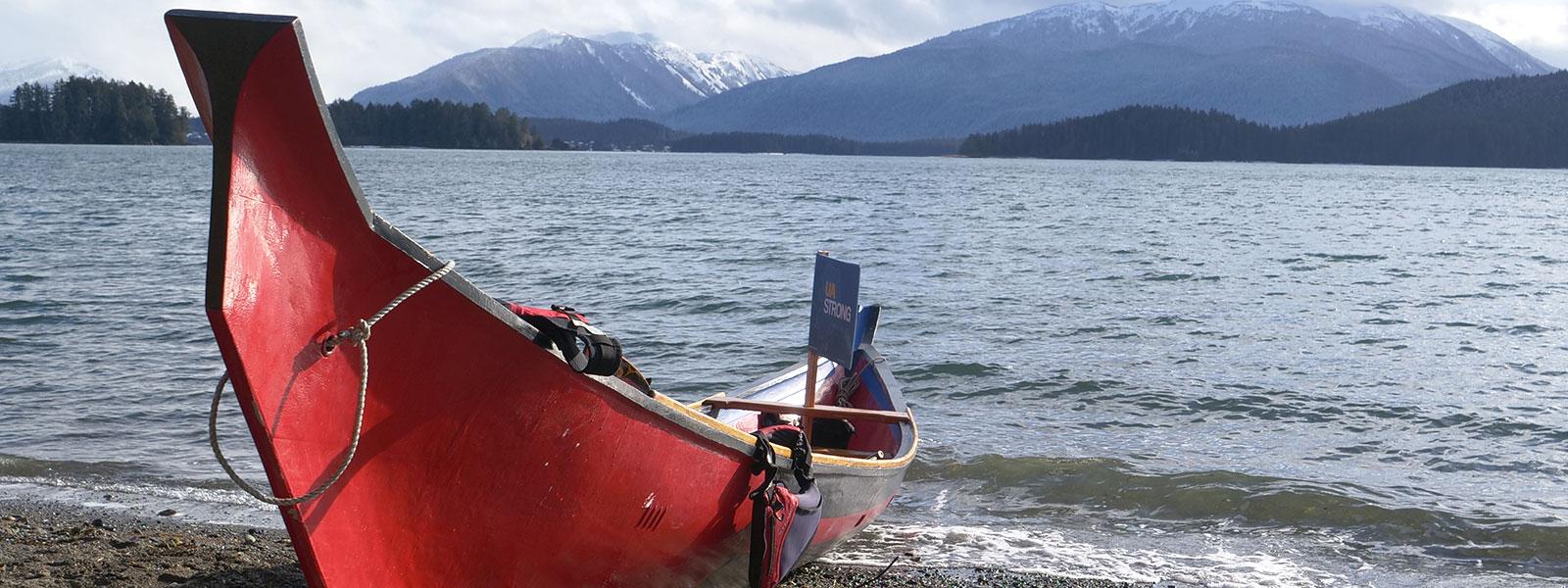 Jibba dugout canoe by Wayne Price / Photo: Pat Race