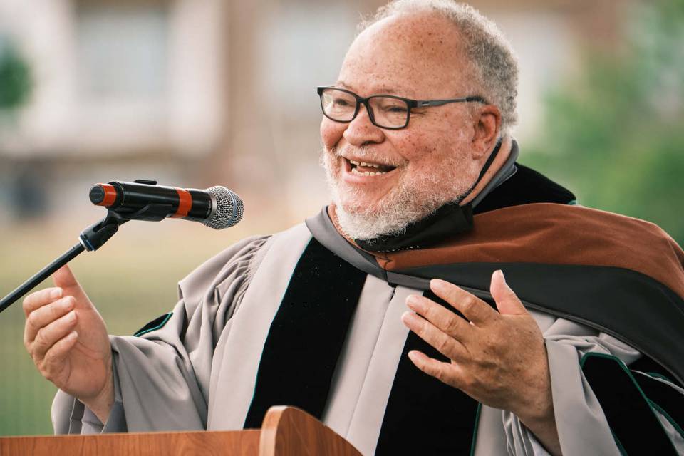 School of Drama alumnus Stephen McKinley Henderson delivered a commencement address to 2021 high school and 2020 and 2021 university graduates.