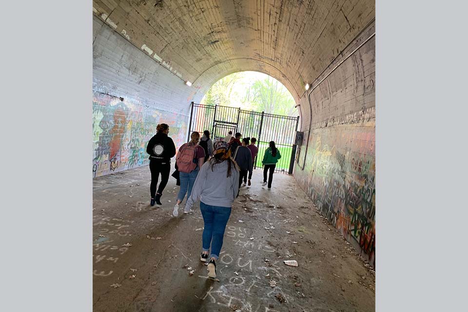 Division of Liberal Arts faculty Joe Mills and Mike Wakeford offer an elective course designed to break the typical student routine by taking weekly walks to points of interest and inspiration. / Photo: Joe Mills 