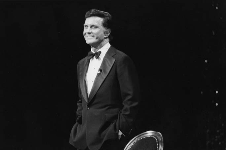 Actor Cliff Robertson on stage performing at the Stevens Center opening on April 22, 1983. / Photo credit: UNCSA Archives