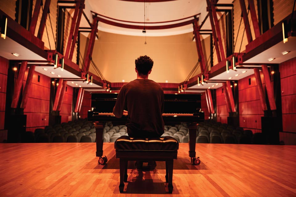 Piano rehearsal in Watson Hall / Photo: Jeremy Cowart