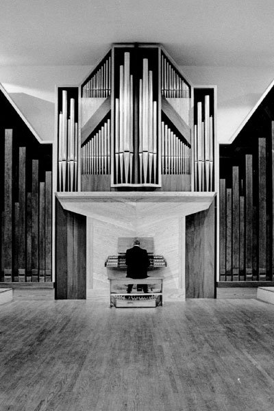 Crawford Hall Fisk Organ