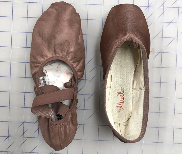 How to paint your ballet shoes - UNCSA