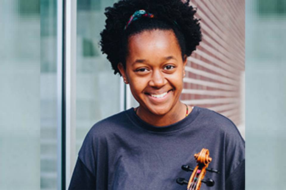 Violinist Ruth Kelley will tour with National Youth Orchestra