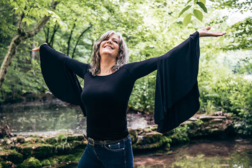 Kathy Mattea will perform at the Stevens Center on Nov. 16