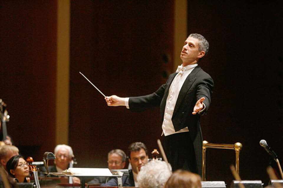 Robert Franz will conduct the UNCSA Symphony on Sept. 18