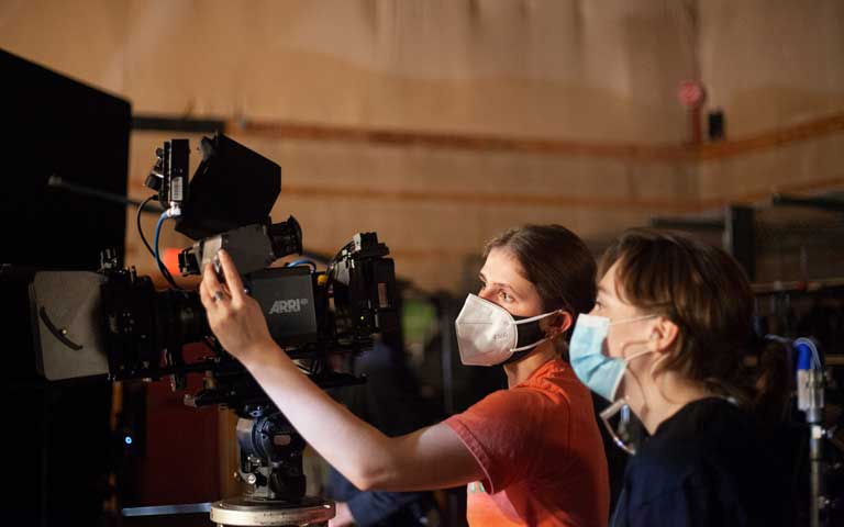 Der Hollywood Reporter stuft die UNCSA School of Filmmaking No.  10 unter den besten US-Filmschulen