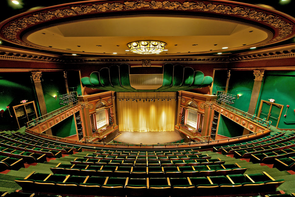 Interior shots of the theatre inside the Stevens Center, a former silent movie theater and neoclassical treasure / Photo: J. Sinclair Photography