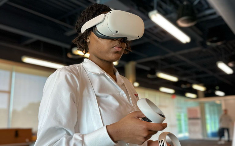 Winston-Salem State University, UNCSA and the North Carolina Collaboratory partner to launch virtual reality training for nursing studentsÂ 