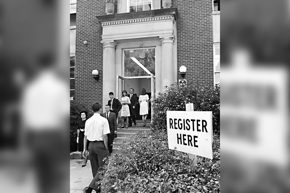 A historic photo of early NCSA registration