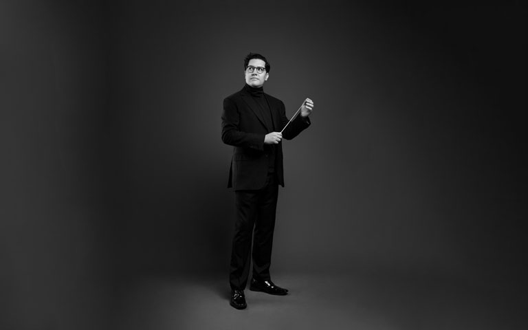 Acclaimed UNCSA Music alumnus Felipe TristÃ¡n to conduct universityâ€™s 60th production of â€œThe Nutcracker,â€ presented by Flow Automotive