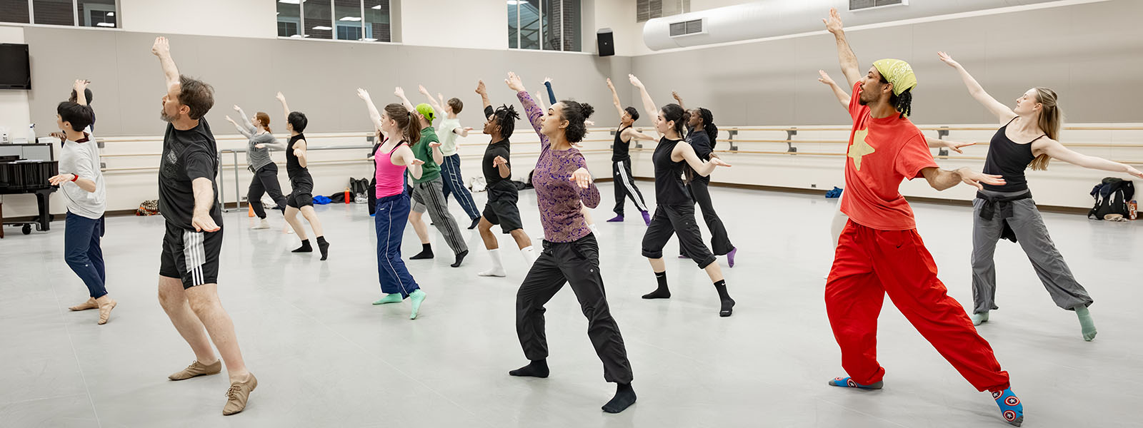 UNCSA School of Dance students learn from "Johnny Loves Johann" choreographers Jamar Roberts, Caili Quan and John Heginbotham / Photo: Tony Spielberg