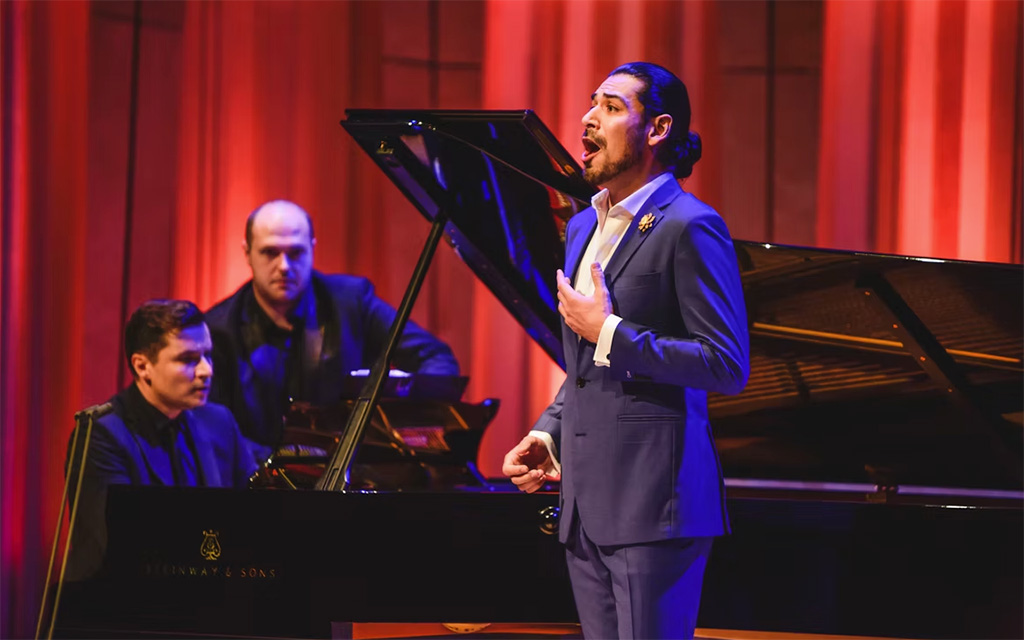 Richard Ollarsaba, baritone and Eric McEnaney, piano - Side Quest: Quixote, the men of La Mancha